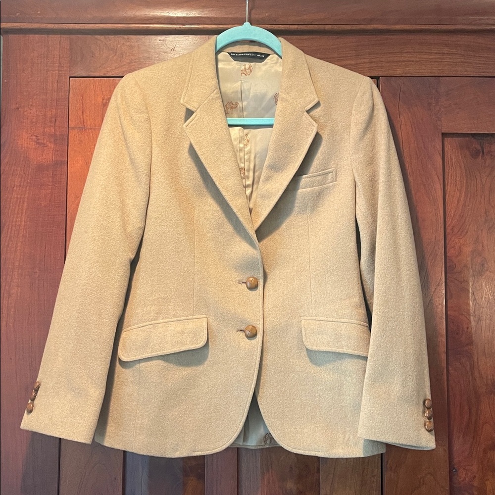 Jos. A Bank vintage 100% camel hair blazer jacket, XS / S